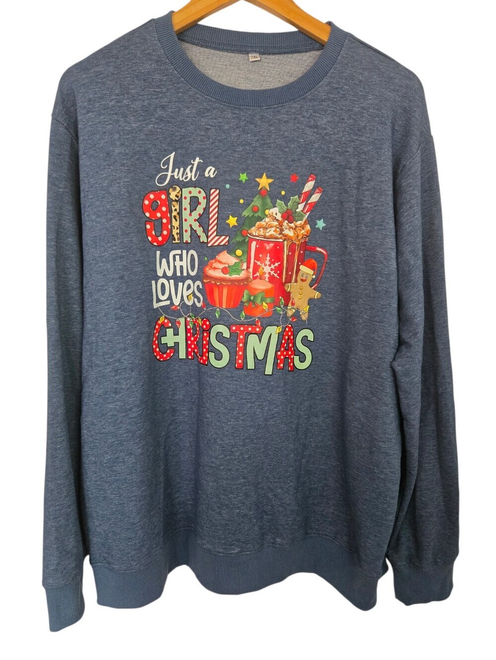 🎄 Just a Girl Who Loves Christmas Graphic Sweatshirt | Women's 2XL | Holiday Pu
